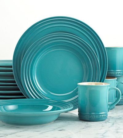 lecreuset-carribean-blue